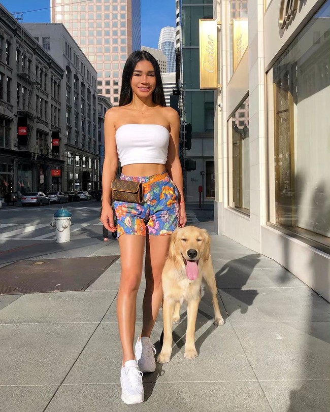 Rahasia awet muda wanita asal California itu adalah hidup sehat dan rutin menggunakan skincare.  Foto: Instagram