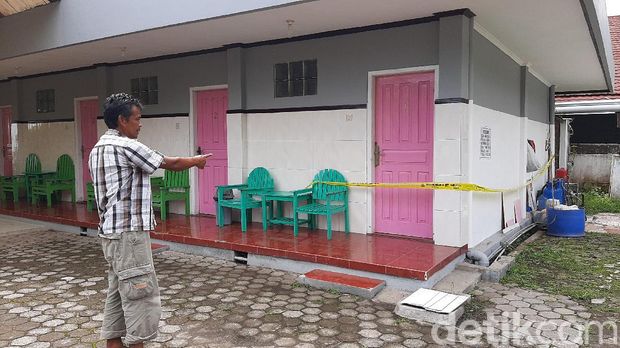 Kamar hotel tempat pasangan bukan pasutri ditemukan tewas digaris polisi