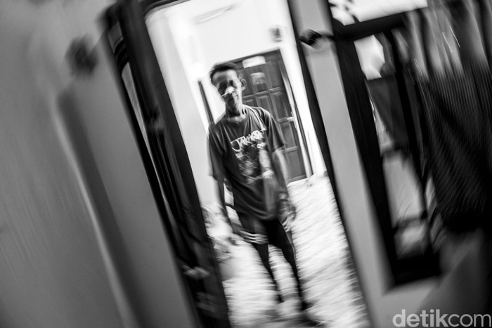 9 dokter di RSCM mendirikan Rumah Singgah Kawi-kawi untuk para pasien kanker yang memiliki keterbatasan keuangan.