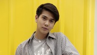 Iqbaal Ramadhan saat berkunjung ke kantor detikcom untuk promo film Milea: Suara dari Dilan belum lama ini.