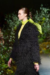 Tren Paling Hits di New York Fashion Week Fall 2020