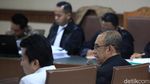 Eks Aspri Kemenpora Cemberut Aja