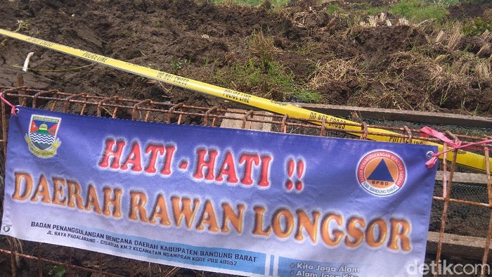 Longsor di Bandung Barat