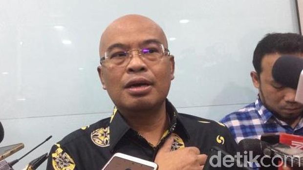 Desmond J Mahesa (Eva Safitri/detikcom)