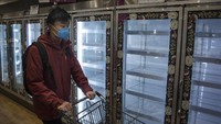 Provinsi Hubei yang merupakan pusat wabah corona, melaporkan adanya 14.840 pasien baru dalam satu hari, yakni pada Rabu (12/2) sehingga total kasus terkonfirmasi virus corona di provinsi itu kini menjadi 48.206. Getty Images/Stringer.
