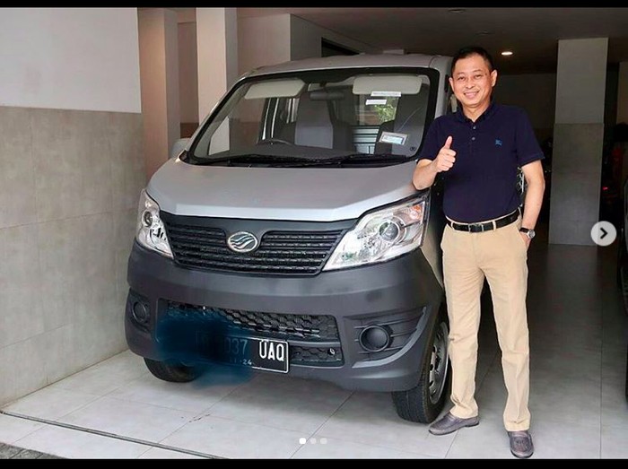 Ignasius Jonan Punya Mobil Esemka