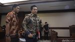 Eks Aspri Kemenpora Cemberut Aja