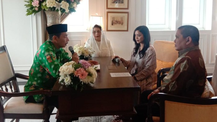 mbak tutut