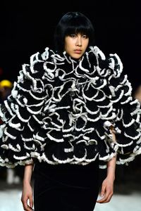 Tren Paling Hits di New York Fashion Week Fall 2020