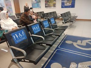Pejuang Paspor: Berjudi Pilih Imigrasi, 2 Kali Datang, Start Pukul 3 Pagi