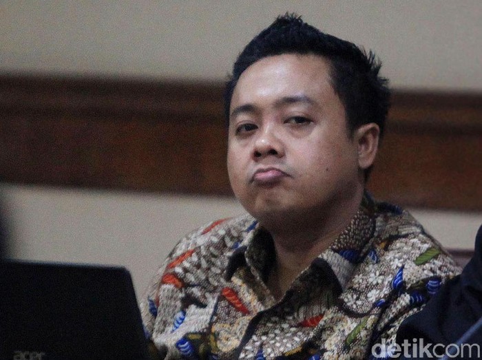 Eks asisten pribadi Menpora Imam Nahrawi, Miftahul Ulum kembali jalani sidang lanjutan di Pengadilan Tipikor, Jakarta.