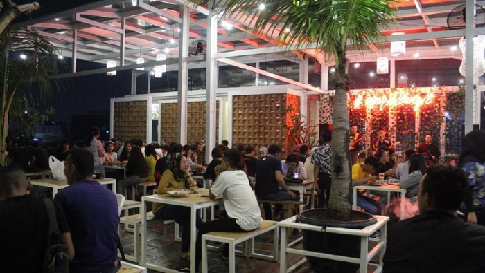Kafe rooftop di Jakarta