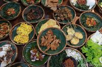 Huaah! Makan Makin Seru dengan Pilihan 30 Sambal Nusantara di Sini