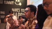 Menurut Kurnia, ada cukup bukti bahwa pengesahan Undang-Undang Nomor 19 Tahun 2019 tentang Perubahan Kedua atas Undang-Undang Nomor 30 Tahun 2002 tentang Komisi Pemberantasan Tindak Pidana Korupsi cacat prosedur.
