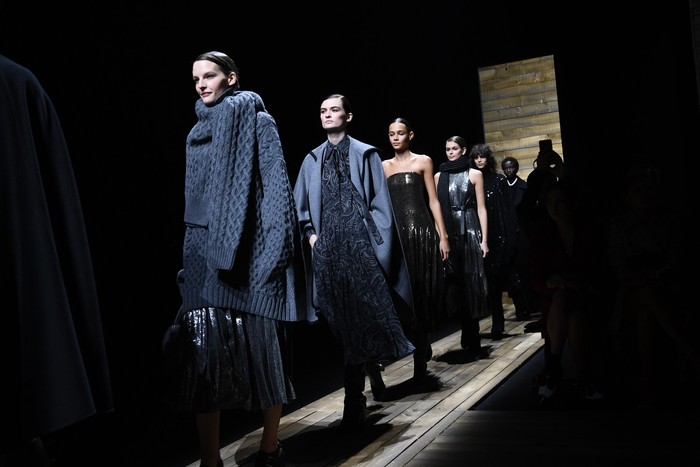 Bunga Citra Lestari Eksis di New York Fashion Week NEW YORK, NEW YORK - FEBRUARY 12: Bunga Citra Lestari and Mint Chalida poses backstage during the Michael Kors FW20 Runway Show on February 12, 2020 in New York City. (Photo by Jamie McCarthy/Getty Images for Michael Kors)