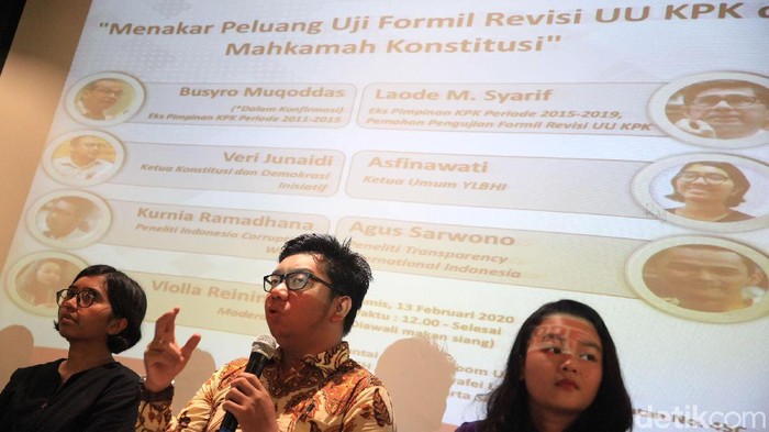 Diskusi Uji Formil UU KPK Diskusi bertema 'Menakar Peluang Pengujian Formil Revisi UU KPK di MK' digelar di Jakarta, Kamis (12/2/2020). Sejumlah pakar dihadirkan dalam diskusi tersebut.