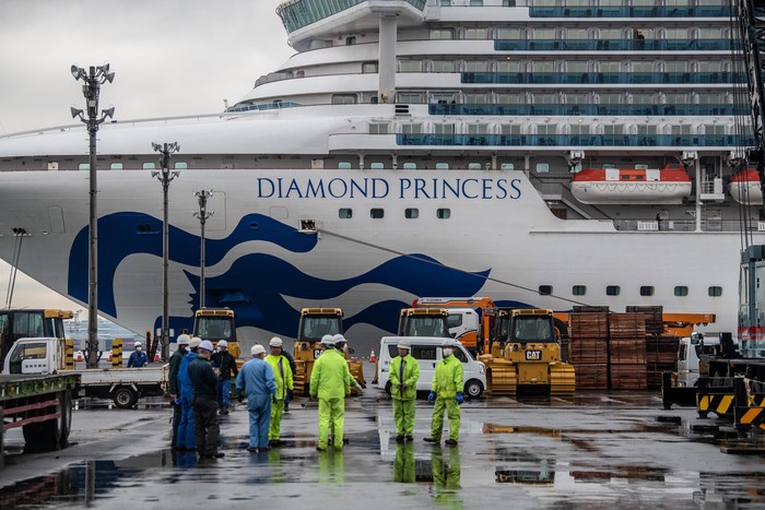Jumlah orang yang positif virus corona di kapal pesiar Diamond Princess di Jepang bertambah jadi 218 orang. Sebelumnya diketahui ada 175 orang positif virus itu