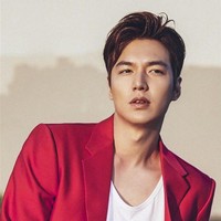 Salah satu aktor Korea Selatan paling kaya, Lee Min Ho juga mendapat bayaran tinggi untuk membintangi drama Korea. Ia mematok harga USD 62 ribu atau sekitar Rp 926 juta per episode. Foto: Instagram