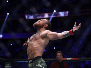 Menanti Pertarungan Southpaw McGregor vs Pacquiao