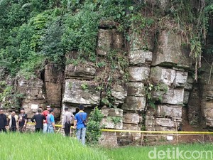 Susunan Batu Raksasa yang Misterius di Ciamis