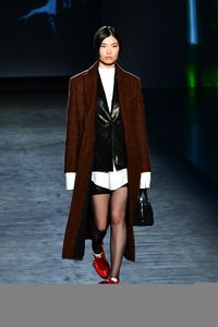 Tren Paling Hits di New York Fashion Week Fall 2020
