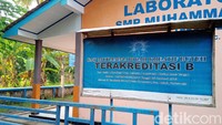 Setelah viral, pihak polisi pun akhirnya turun untuk menangani kasus tersebut. Pihak sekolah, membenarkan bahwa peristiwa tersebut terjadi di dalam kelas VIII saat pergantian jam pelajaran. Polisi diketahui sudah mengamankan tiga siswa yang viral menendangi dan memukuli siswi SMP di Purworejo. Tiga siswa tersebut sudah dibawa ke Polres Purworejo untuk dimintai keterangan.