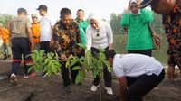Resmikan Jembatan Lo Cin, Bupati Bojonegoro Genjot Pariwisata Sidomukti