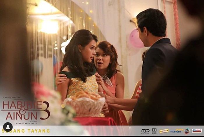 Film Quotes Deretan film-film Indonesia yang bikin baper.