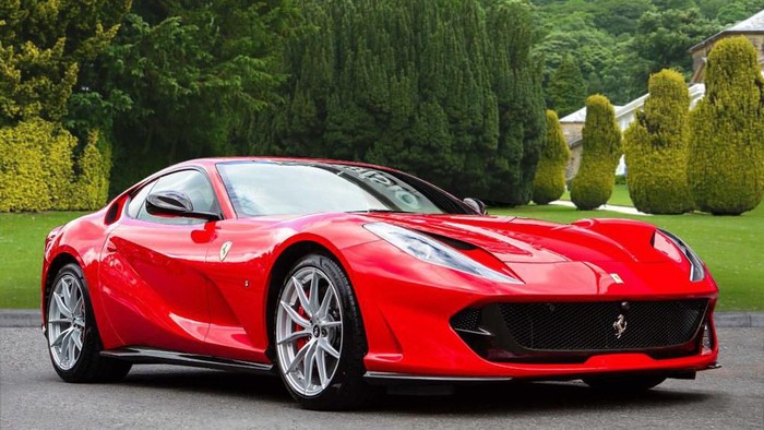 Ferrari 812 Superfast