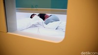Fasilitas yang cukup lengkap dan nyaman membuat hotel kapsul jadi pilihan yang cukup populer di kalangan para pelancong.