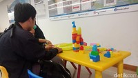 Selain itu ada juga tempat anak-anak bermain lego.  (Foto: Putu Intan Raka Cinti/detikcom)