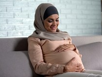 7 Doa untuk Wanita saat Hamil agar Janin Sehat-Diberi Kekuatan