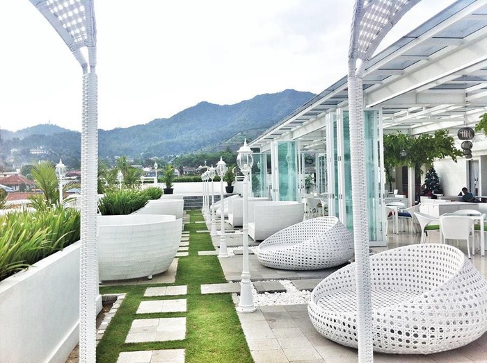 tempat makan romantis di puncak tempat makan romantis di puncak