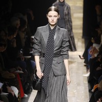 Fashion show Michael Kors menampilkan koleksi musim dingin di New York Fashion Week 2020, New York, Rabu [12/2/2020]. Photo by JP Yim/Getty Images.