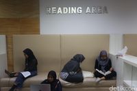 Bagaimana Cara Bisa Masuk ke Perpusnas?
