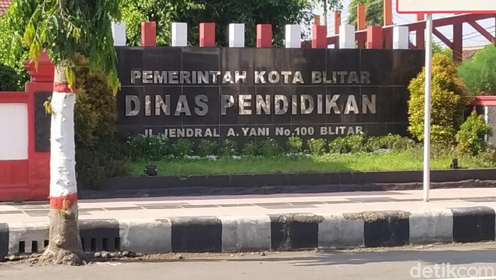 dinas pendidikan kota blitar