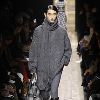 Fashion show Michael Kors menampilkan koleksi musim dingin di New York Fashion Week 2020, New York, Rabu [12/2/2020]. Photo by JP Yim/Getty Images.