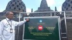 Penampakan Candi Borobudur yang Ditempeli Permen Karet
