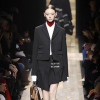 Fashion show Michael Kors menampilkan koleksi musim dingin di New York Fashion Week 2020, New York, Rabu [12/2/2020]. Photo by JP Yim/Getty Images.