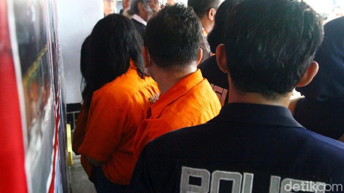 Polisi membongkar praktik ilegal aborsi di klinik bernama Paseban di Jakarta Pusat. Klinik tersebut disebut telah mengaborsi 903 janin selama dua tahun.