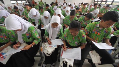 Edukasi dan Literasi Keuangan Sejak Dini