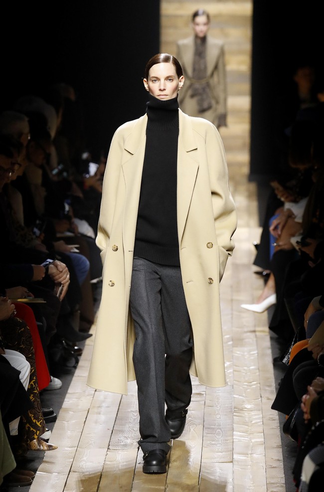 Fashion show Michael Kors menampilkan koleksi musim dingin di New York Fashion Week 2020, New York, Rabu [12/2/2020]. Photo by JP Yim/Getty Images.