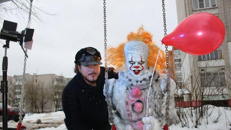 snowman Pennywise snowman Pennywise