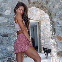 Tak hanya itu, wanita berusia 32 tahun ini juga pernah menjadi juara International Model Las Vegas. Kini, Avril memilih kariernya sebagai petinju dan memiliki pertarungan memperebutkan gelar juara dunia. Foto: Instagram