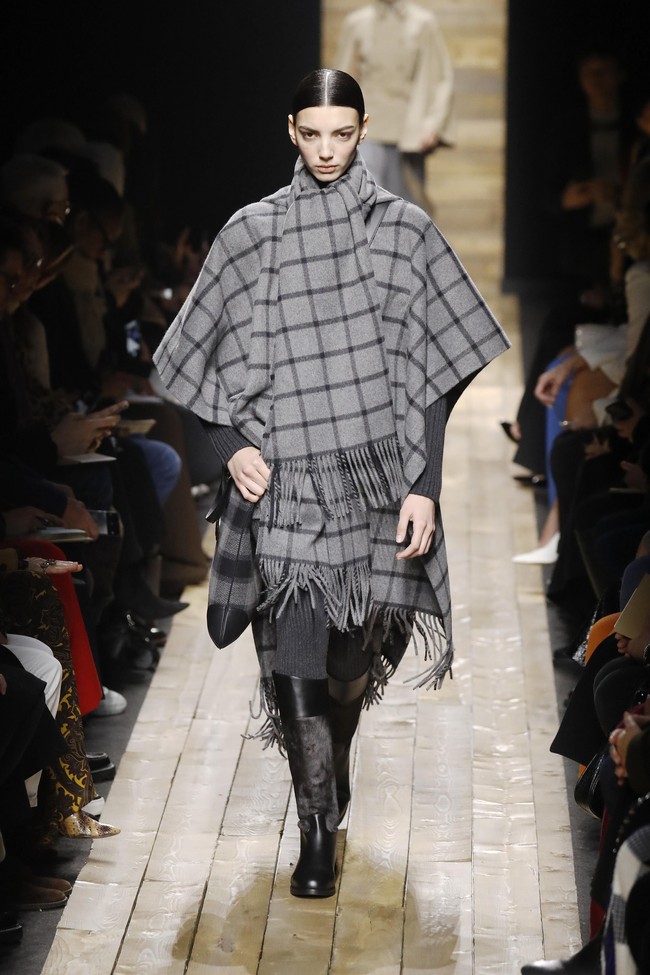 Fashion show Michael Kors menampilkan koleksi musim dingin di New York Fashion Week 2020, New York, Rabu [12/2/2020]. Photo by JP Yim/Getty Images.