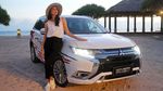 Nadine Chandrawinata Penyuka Traveling yang Doyan Offroad
