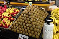 Terulang Lagi, Pengunjung Supermarket Meremas Buah Kiwi 