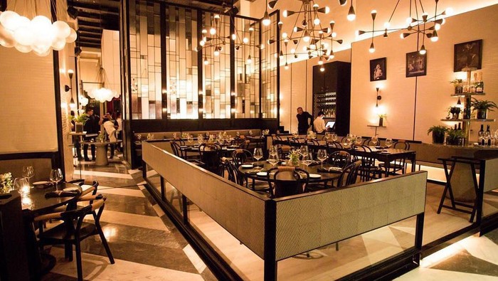 Restoran klasik dan mewah