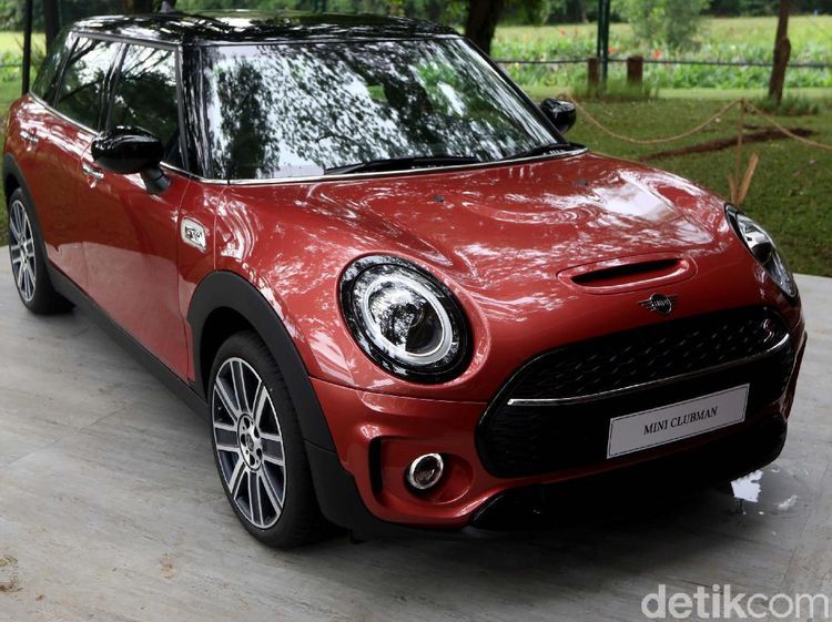 MINI Clubman dan John Cooper Works Goda Pecinta Mobil Premium