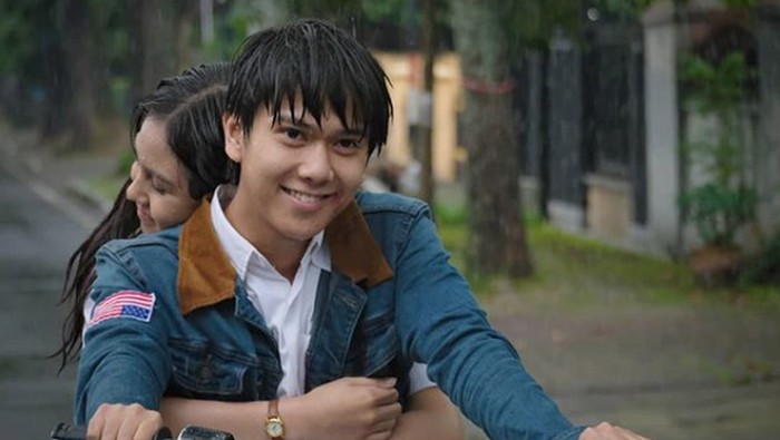Deretan film-film Indonesia yang bikin baper.